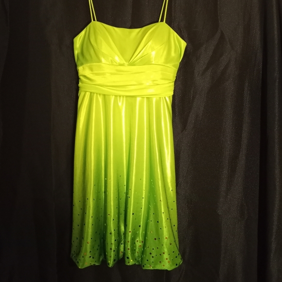 Worn once Wendye Chaitin Jump Apparel green ombre dress size 7 - Picture 3 of 3